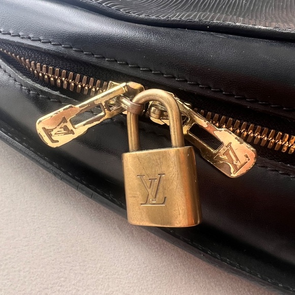 Louis Vuitton Epi Mabillion Backpack Vintage - Picture 2 of 9
